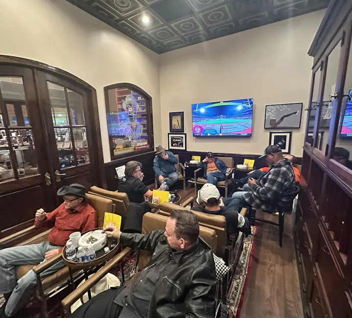 city-farms-cigar-shoppe-7